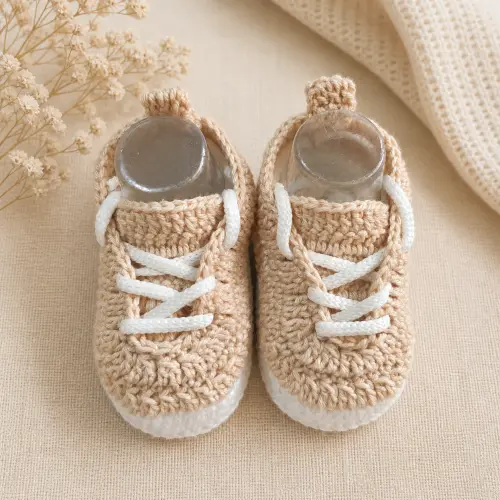 Sapatinho crochê