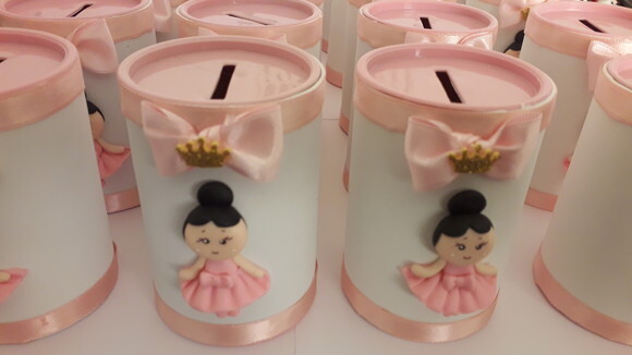 Cofrinhos Decorados com Daminhas ou Apliques de Bailarinas
