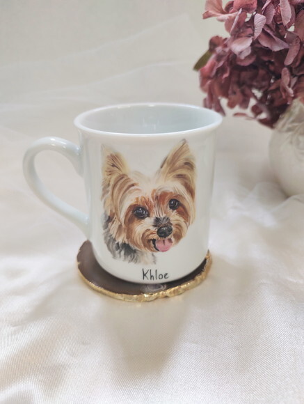 Caneca em Porcelana com Dois Pets Pintados a Mão Tradicional