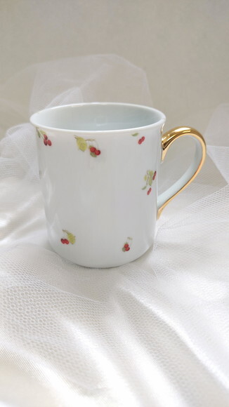 Kit Coador de Café + Caneca Cerejas Coleção Realeza