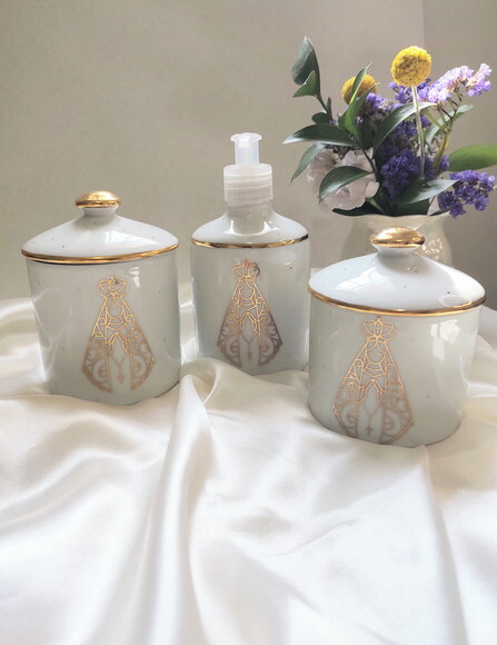 Kit Higiene 3 Peças Nossa Senhora Aparecida em Ouro