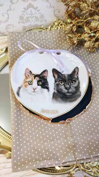 Porta Alianças 11,5cm em Porcelana com Dois Pets