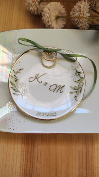 Porta Alianças em Porcelana 10,5cm Monograma Floral+ Fita