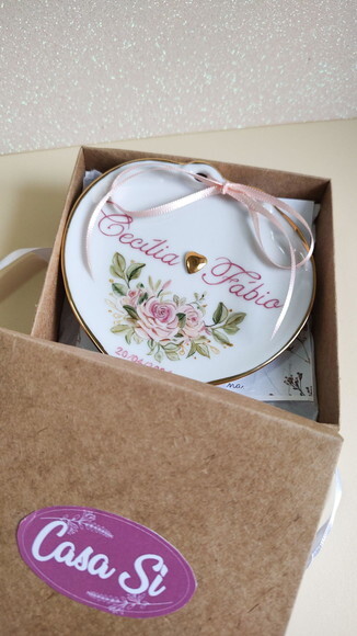 Porta Alianças em Porcelana com Fita para Amarrar Alianças