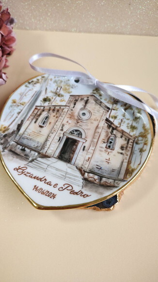 Porta Alianças em Porcelana Pintado a Mão Igreja