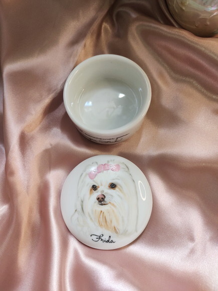 Porta Joias em Porcelana 1 Pet Pintado 8cm