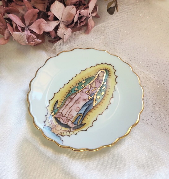 Pratinho Joia do Dia Ondulada de Guadalupe Pintada a Mão