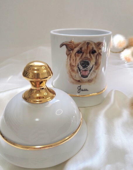 Urna para Cinzas do Pet em Porcelana com Pintura a Mão 21cm