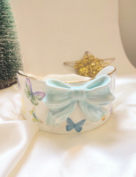 Boleira em Porcelana Laço Borboletas