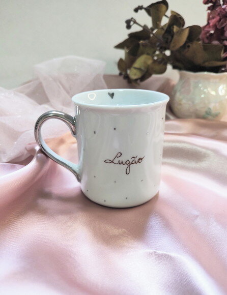 Caneca com Um Pet Pintado + Meio Cabo em Prata