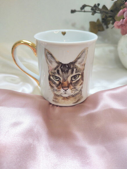 Caneca com Um Pet Pintado + Meio Cabo em Ouro