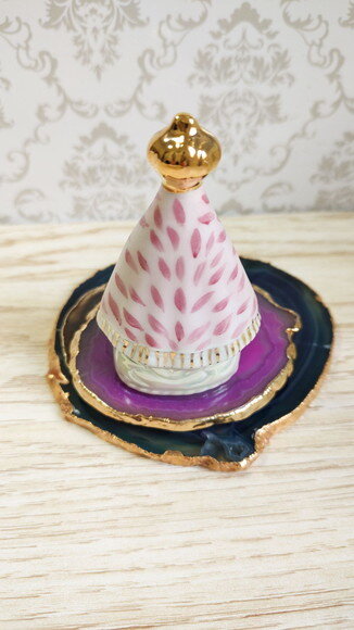 Nossa Senhora Mini em Porcelana 9,5cm com Folhas no Manto