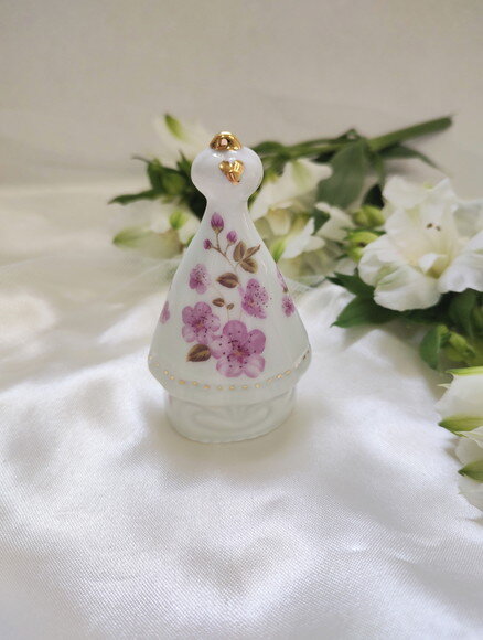 Nossa Senhora Mini em Porcelana Cerejeiras Rosa