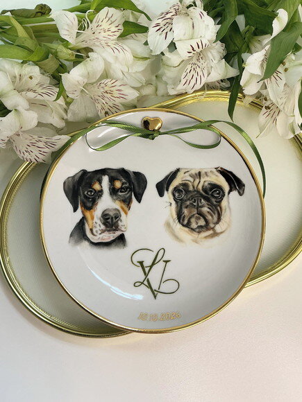 Porta Alianças em Porcelana 15cm Dois Pets Pintado+ Iniciais