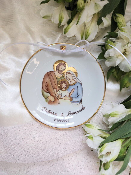 Porta Alianças em Porcelana 15cm Sagrada Família Cores