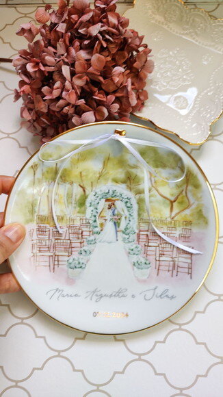 Porta Alianças Porcelana 19cm Pintura Igreja/local Casamento