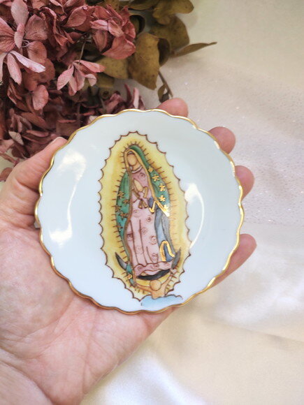 Pratinho Joia do Dia Ondulada de Guadalupe Pintada a Mão
