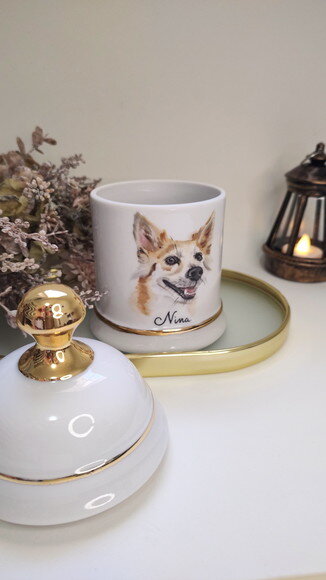 Urna para Cinzas do Pet em Porcelana 18cm com Pintura a Mão