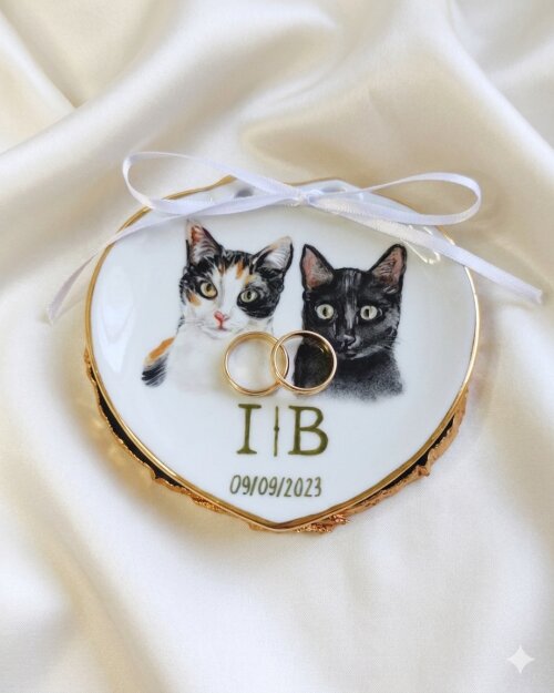 Porta Alianças 11,5cm em Porcelana com Dois Pets