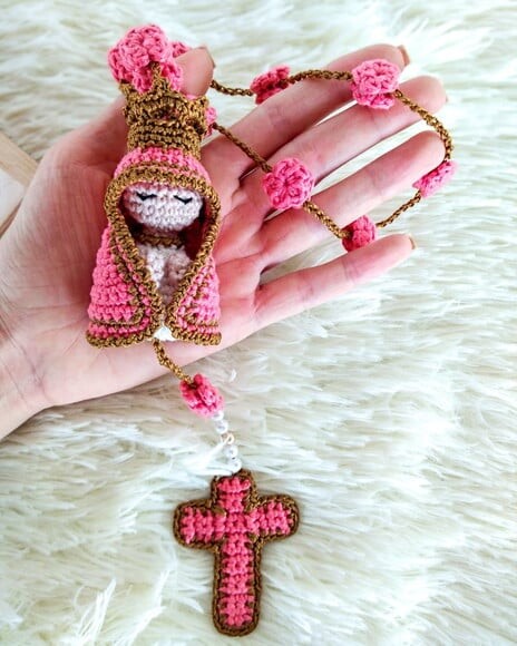 Terço de Crochê mãezinha do céu artesanal