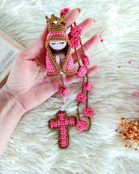 Terço de Crochê mãezinha do céu artesanal