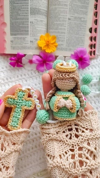 Terço em Amigurumi Anjo da Guarda crochê artesanal