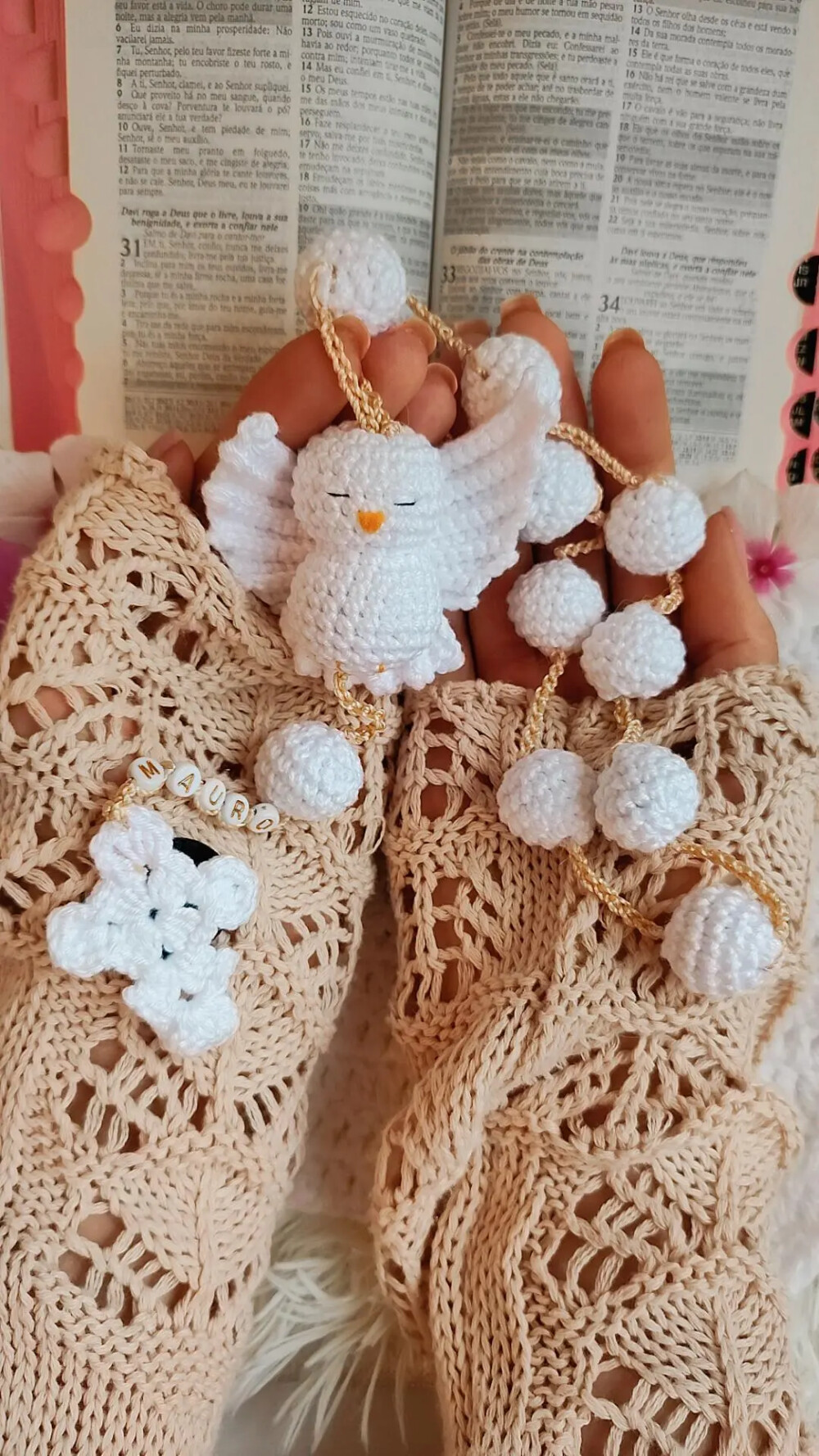 Terço de Crochê Divino Espírito Santo Personalizado lembrancin
