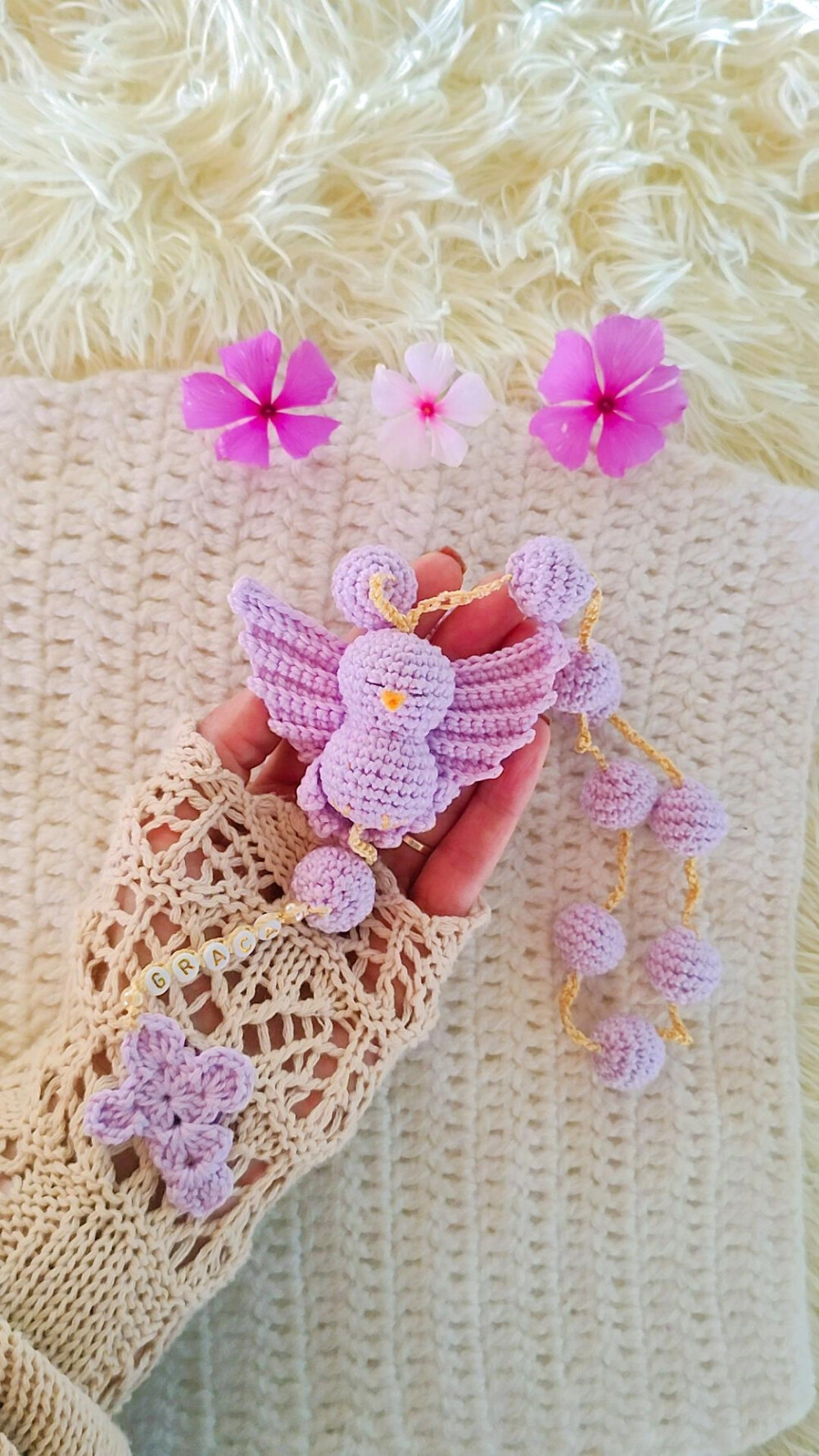 Terço em Amigurumi Divino Espírito Santo