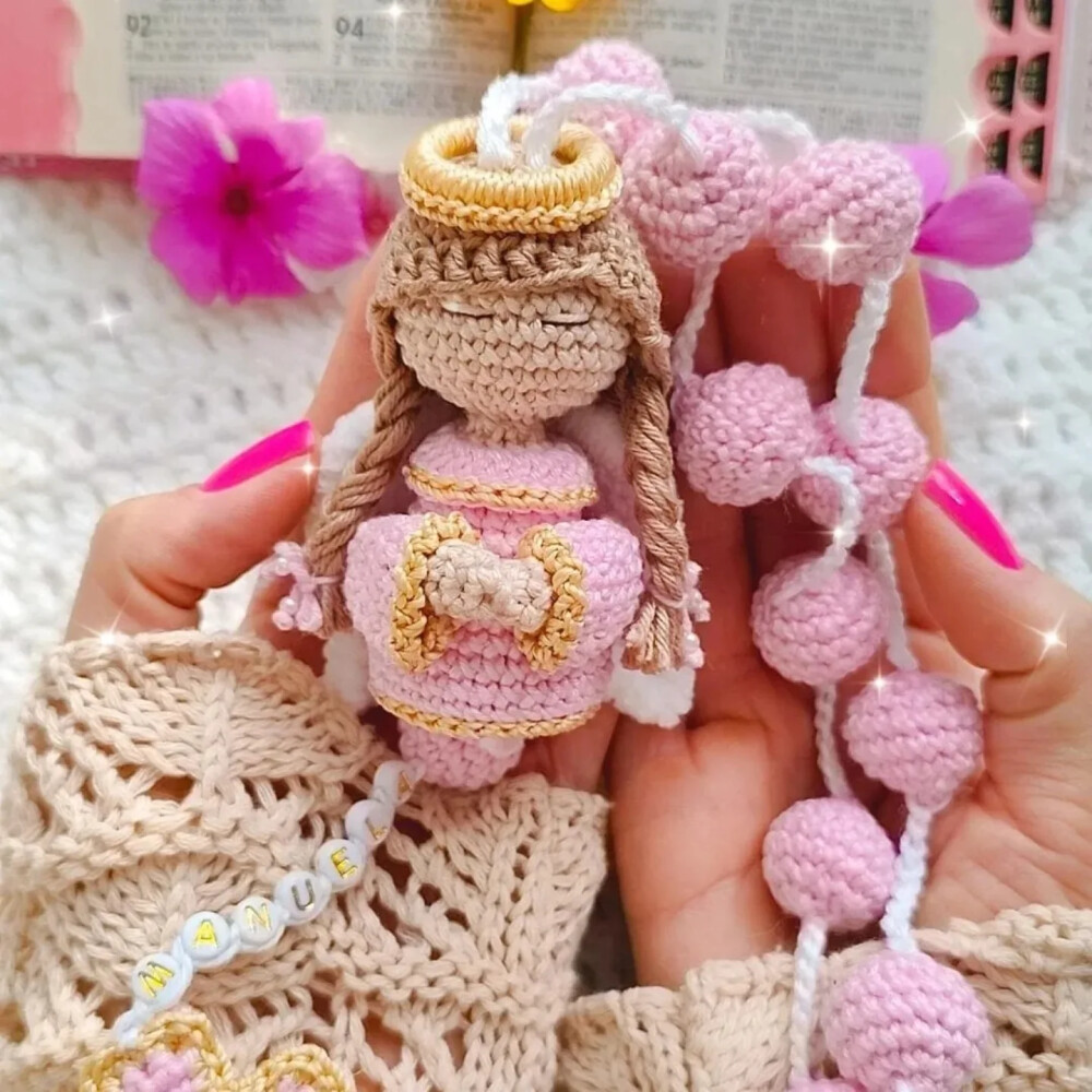 Terço em Amigurumi Anjo da Guarda crochê artesanal