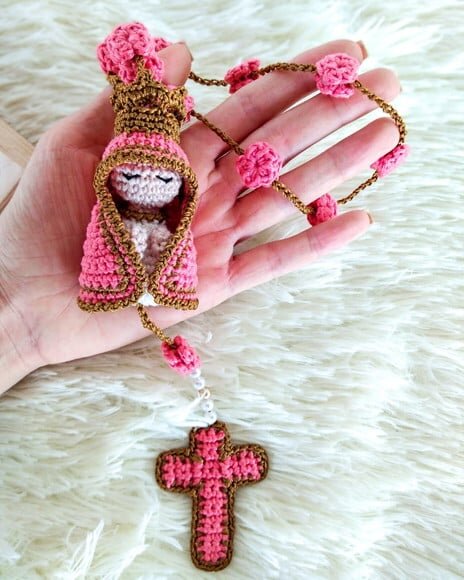 Terço de Crochê mãezinha do céu artesanal