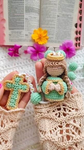 Terço em Amigurumi Anjo da Guarda crochê artesanal