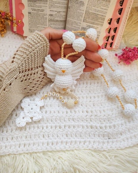 Terço em Amigurumi Divino Espírito Santo
