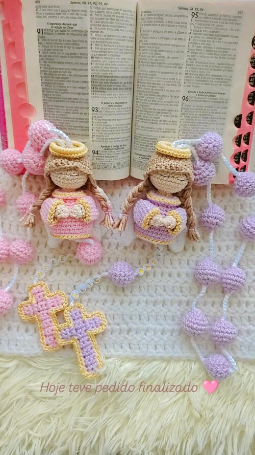 Terço em Amigurumi Anjo da Guarda crochê artesanal