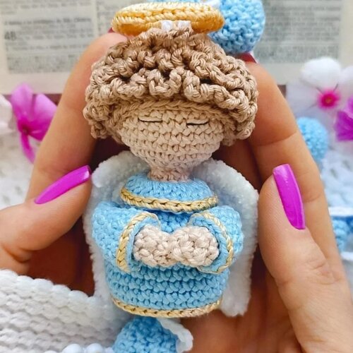 Terço em Amigurumi Anjo da Guarda Menino