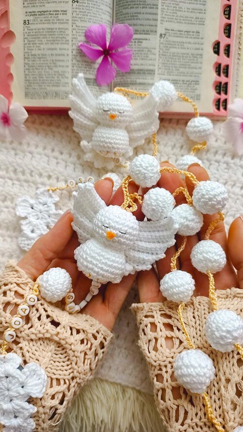 Terço de Crochê Divino Espírito Santo Personalizado lembrancin
