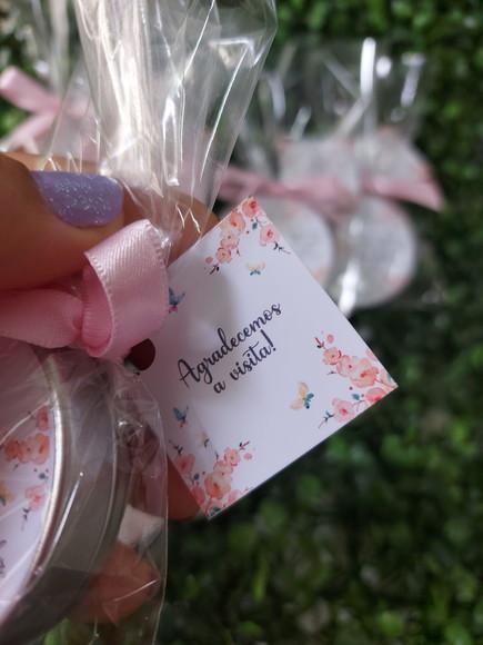 Latinha com Vela , Lembrança Maternidade. Jardim