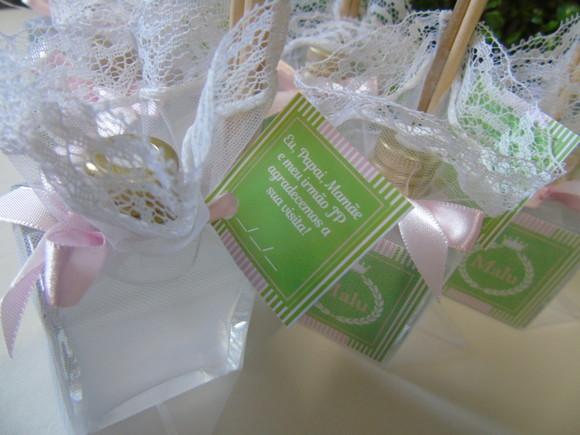 Lembrancinha de Maternidade. Verde Musgo e Rosa