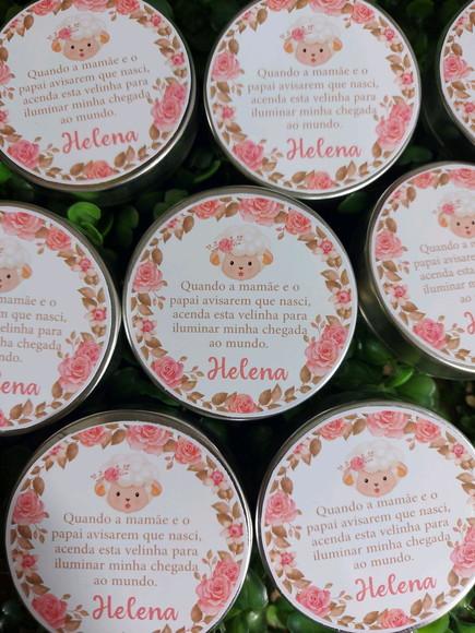 Lembrancinha de Nascimento -latinha com Vela Aromatizada.