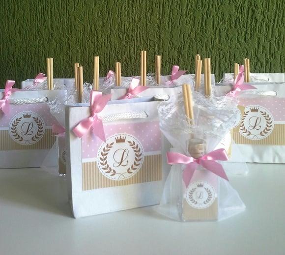 Lembrancinha para Chá de Bebê Sacolinha com Aromatizador