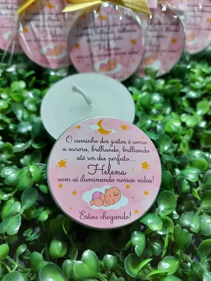 Latinha com Vela , Lembrança Maternidade.