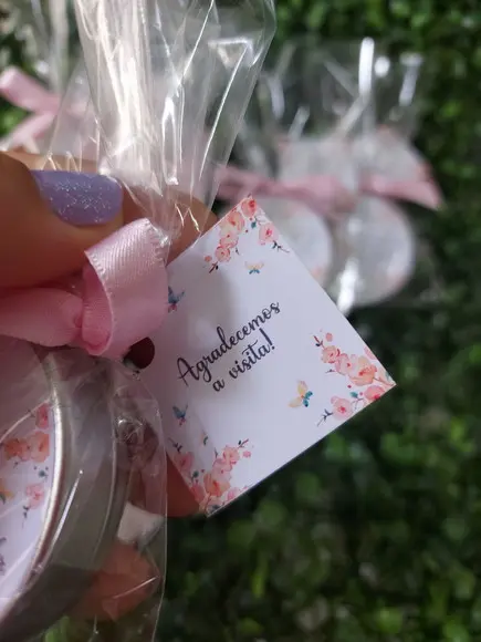 Latinha com Vela , Lembrança Maternidade. Jardim