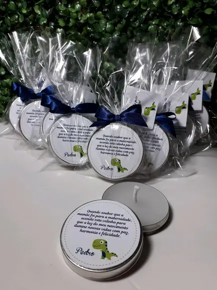 Latinha com Vela Aromatizada, Lembrança Chá de Bebê, Dino