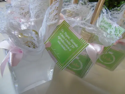 Lembrancinha de Maternidade. Verde Musgo e Rosa