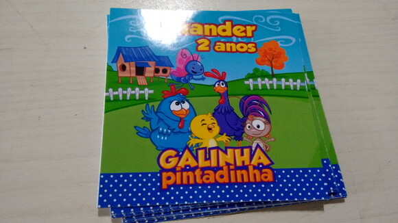 Adesivo pra caixa mdf galinha pintadinha