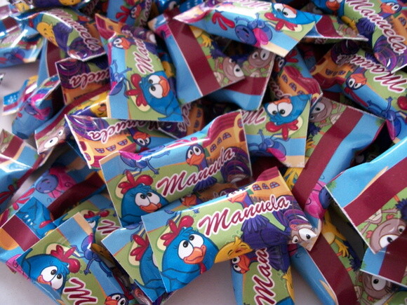 Balas Personalizadas galinha pintadinha