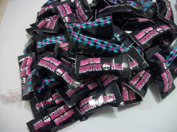 Balas Personalizadas Monste High
