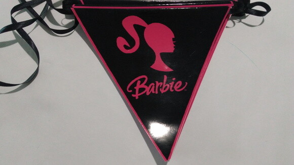 Bandeirola Barbie Paris