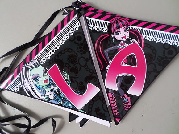Bandeirolas Personalizadas Monster High