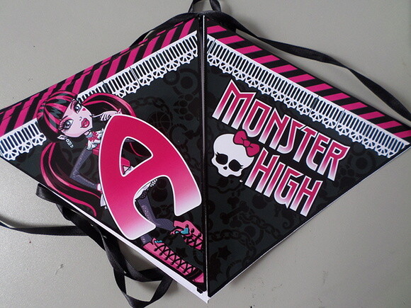 Bandeirolas Personalizadas Monster High