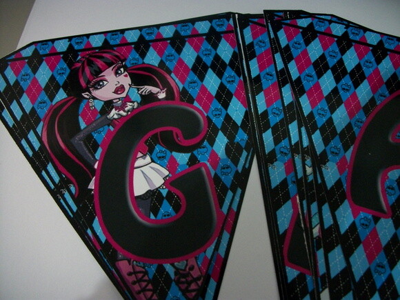 Bandeirolas Personalizadas Monster High